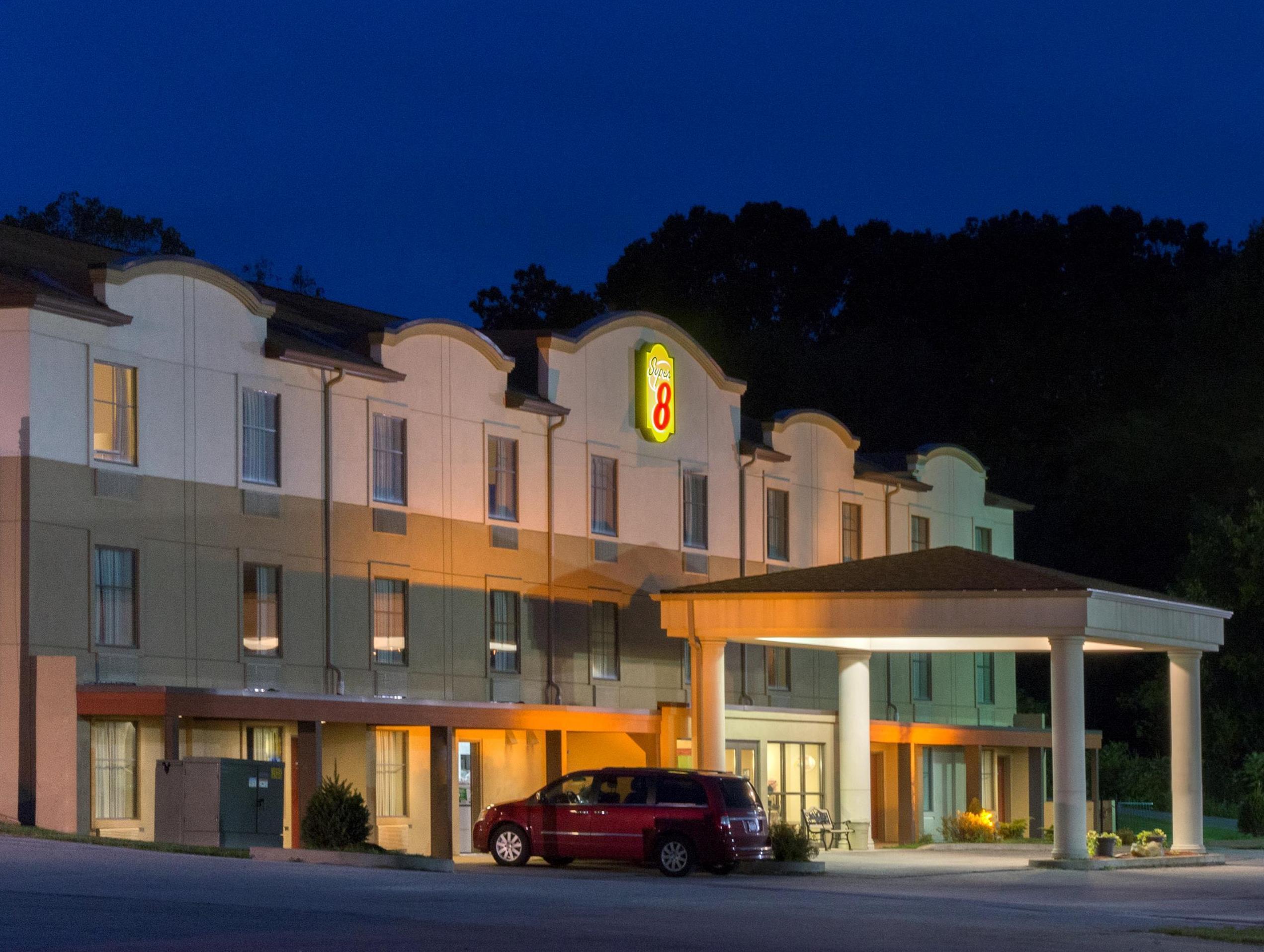 Super 8 By Wyndham Beaver Falls Esterno foto